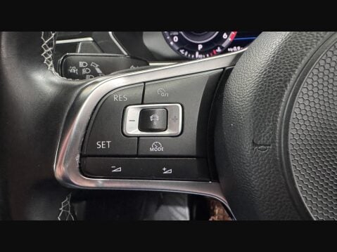 Volkswagen Tiguan R-LINE TDI BMT 4MOTION DSG 50