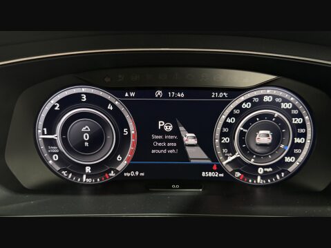 Volkswagen Tiguan R-LINE TDI BMT 4MOTION DSG 51