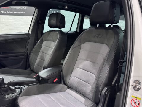 Volkswagen Tiguan R-LINE TDI BMT 4MOTION DSG 57