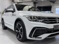 Volkswagen Tiguan R-LINE TDI 4MOTION DSG 3