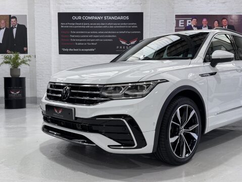 Volkswagen Tiguan R-LINE TDI 4MOTION DSG 8