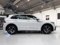 Volkswagen Tiguan R-LINE TDI 4MOTION DSG 16