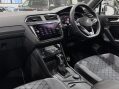 Volkswagen Tiguan R-LINE TDI 4MOTION DSG 29