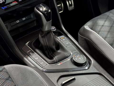 Volkswagen Tiguan R-LINE TDI 4MOTION DSG 30