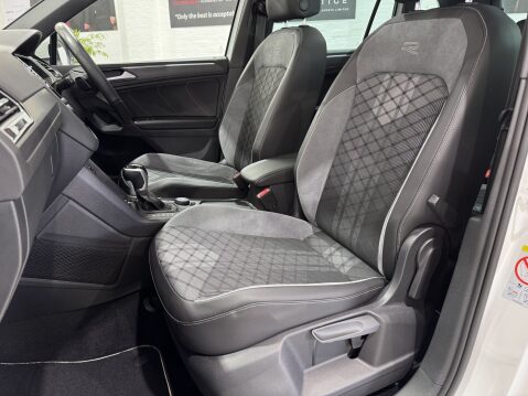 Volkswagen Tiguan R-LINE TDI 4MOTION DSG 51