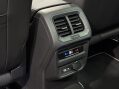 Volkswagen Tiguan R-LINE TDI 4MOTION DSG 56