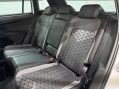 Volkswagen Tiguan R-LINE TDI 4MOTION DSG 54