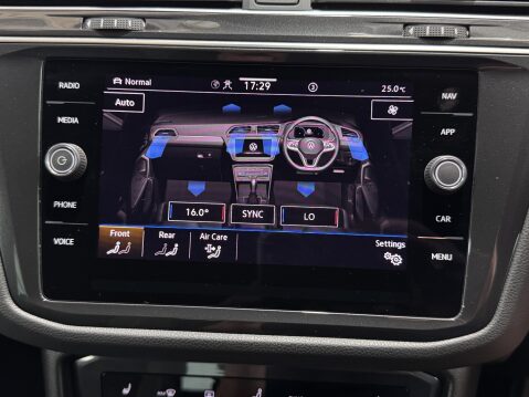 Volkswagen Tiguan R-LINE TDI 4MOTION DSG 71