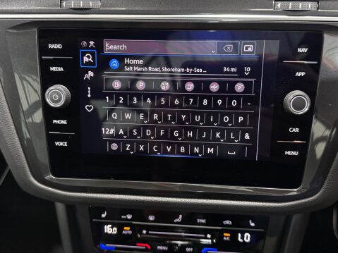 Volkswagen Tiguan R-LINE TDI 4MOTION DSG 76