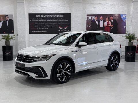 Volkswagen Tiguan R-LINE TDI 4MOTION DSG 1