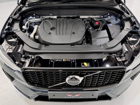 Volvo XC60 B5 R-DESIGN AWD MHEV 13