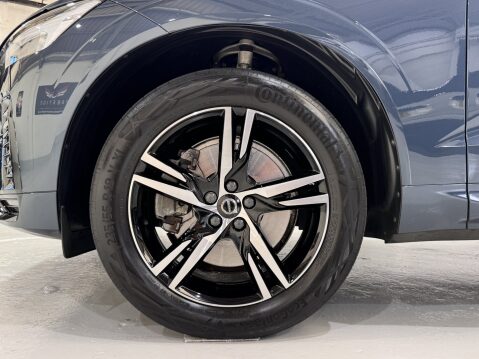 Volvo XC60 B5 R-DESIGN AWD MHEV 53