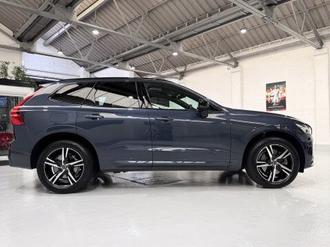 Volvo XC60 B5 R-DESIGN AWD MHEV 5