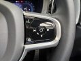 Volvo XC60 B5 R-DESIGN AWD MHEV 23