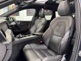 Volvo XC60 B5 R-DESIGN AWD MHEV 35