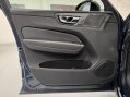 Volvo XC60 B5 R-DESIGN AWD MHEV 38