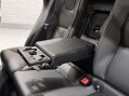 Volvo XC60 B5 R-DESIGN AWD MHEV 43