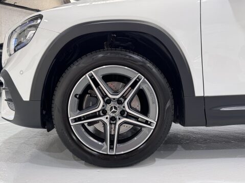 Mercedes-Benz GLB GLB 200 AMG LINE PREMIUM PLUS 17