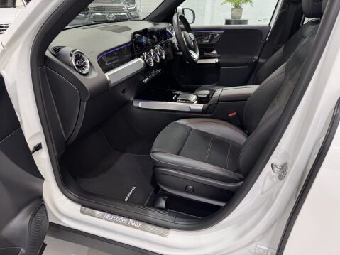 Mercedes-Benz GLB GLB 200 AMG LINE PREMIUM PLUS 46