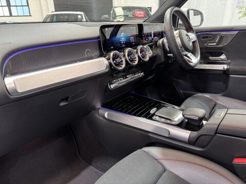 Mercedes-Benz GLB GLB 200 AMG LINE PREMIUM PLUS 31
