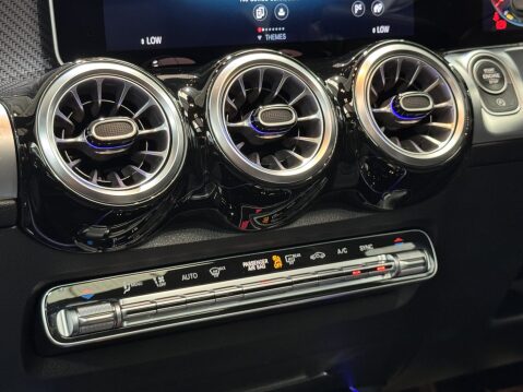 Mercedes-Benz GLB GLB 200 AMG LINE PREMIUM PLUS 34