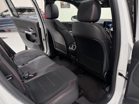 Mercedes-Benz GLB GLB 200 AMG LINE PREMIUM PLUS 56
