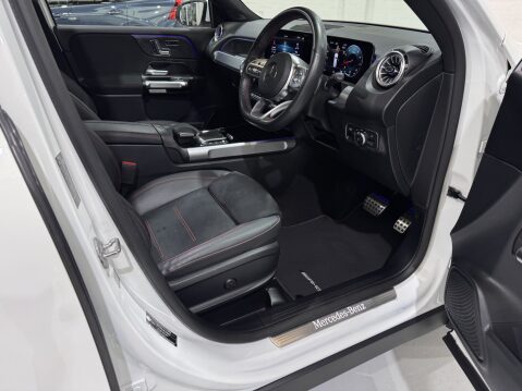 Mercedes-Benz GLB GLB 200 AMG LINE PREMIUM PLUS 40