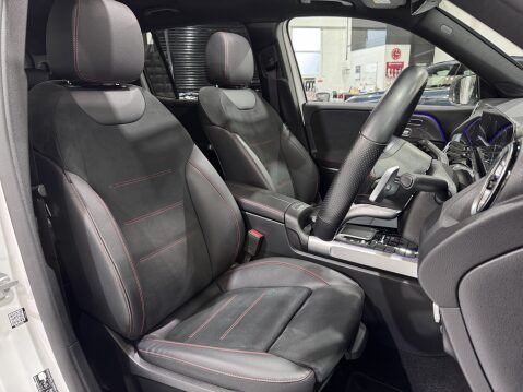Mercedes-Benz GLB GLB 200 AMG LINE PREMIUM PLUS 41