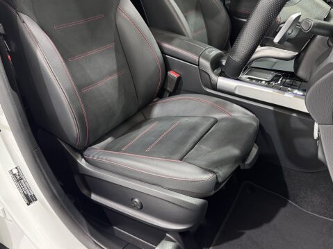 Mercedes-Benz GLB GLB 200 AMG LINE PREMIUM PLUS 42