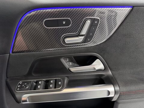 Mercedes-Benz GLB GLB 200 AMG LINE PREMIUM PLUS 45