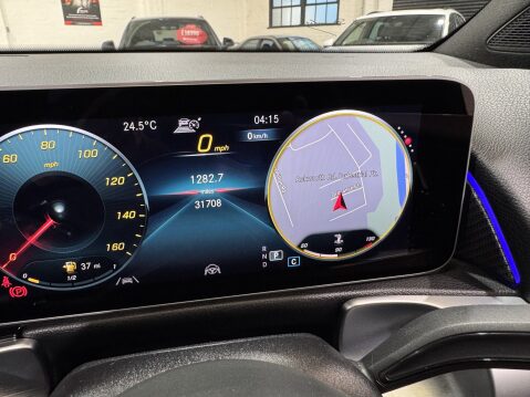Mercedes-Benz GLB GLB 200 AMG LINE PREMIUM PLUS 64