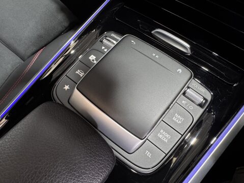 Mercedes-Benz GLB GLB 200 AMG LINE PREMIUM PLUS 38