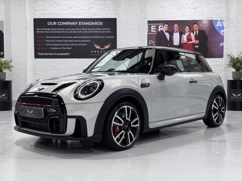 Mini Hatch JOHN COOPER WORKS 13