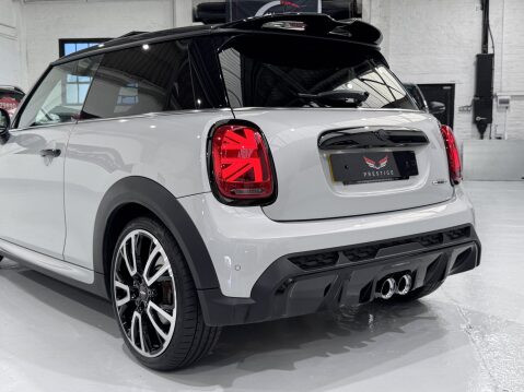 Mini Hatch JOHN COOPER WORKS 8