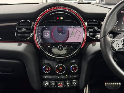 Mini Hatch JOHN COOPER WORKS 32