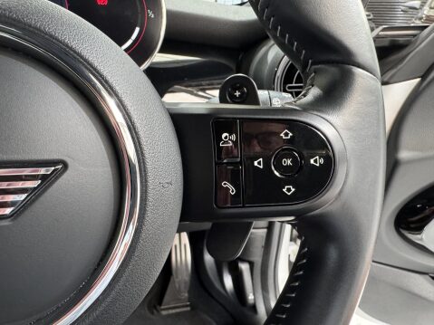Mini Hatch JOHN COOPER WORKS 37