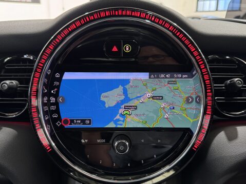 Mini Hatch JOHN COOPER WORKS 33