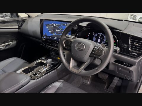 Lexus NX 350H 30