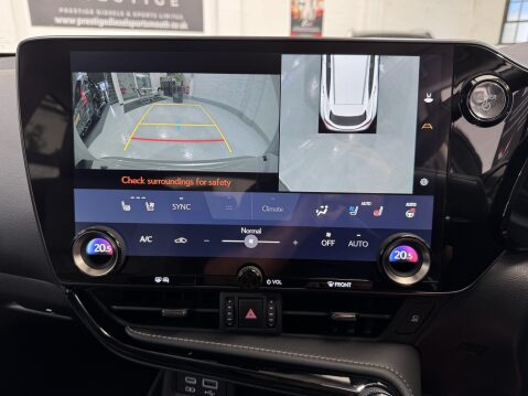 Lexus NX 350H 69