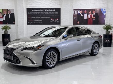 Lexus Es 300h Takumi E-CVT Euro 6 (s/s) 4dr