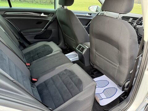 Volkswagen Golf GT TDI BLUEMOTION TECHNOLOGY DSG 19