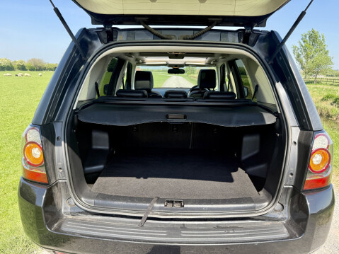 Land Rover Freelander SD4 XS 12
