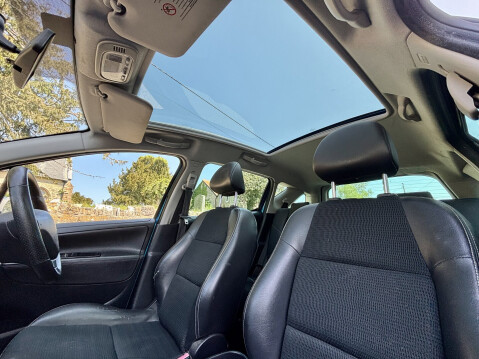 Peugeot 207 HDI SW ALLURE FSH PANORAMIC ROOF £20 Tax 2