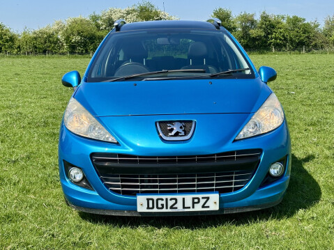 Peugeot 207 HDI SW ALLURE FSH PANORAMIC ROOF £20 Tax 8