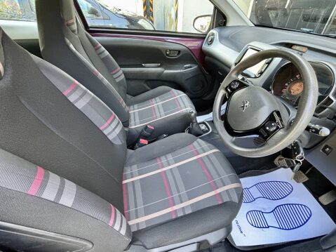 Peugeot 108 ACTIVE 2 lady owners FSH 9