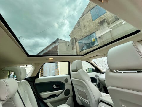Land Rover Range Rover Evoque SD4 PRESTIGE LUX 12