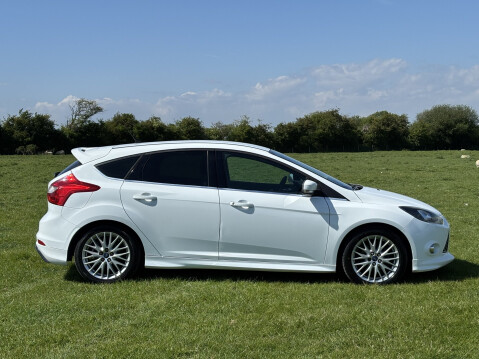Ford Focus ZETEC S TDCI £20 Tax 6