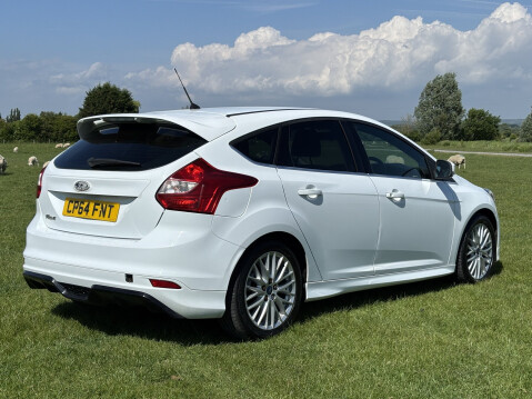 Ford Focus ZETEC S TDCI £20 Tax 7