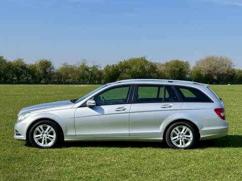 Mercedes-Benz C Class C220 CDI BLUEEFFICIENCY EXECUTIVE SE Estate FSH 3