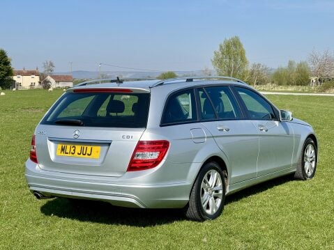 Mercedes-Benz C Class C220 CDI BLUEEFFICIENCY EXECUTIVE SE Estate FSH 8